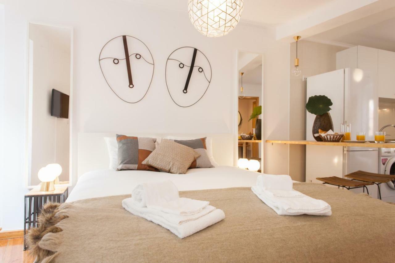 Martim Moniz Studio Apartments - By Lu Holidays Lisbon Exterior photo